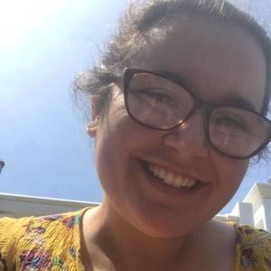 Meet your Posher, Mia